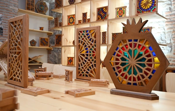 Leyla Əliyeva və Arzu Əliyeva Şəkidə tarixi-memarlıq abidələrinin bərpadan sonra açılışında iştirak ediblər