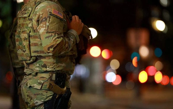 Vaşinqtona Milli Qvardiyanın yeridilməsindən sonra 1 000-dən çox adam saxlanılıb