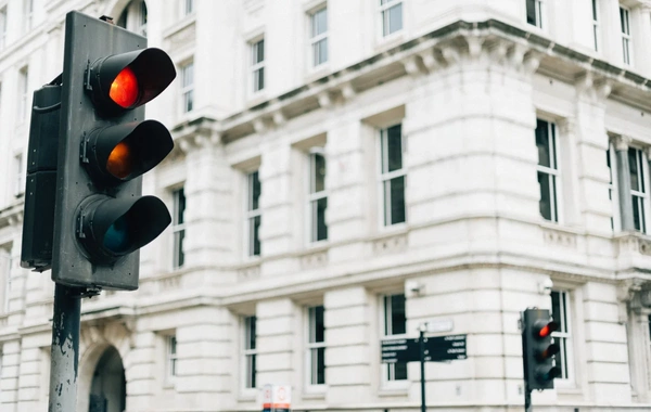 Tbilisi prospektində yeni svetoforlar quraşdırıldı