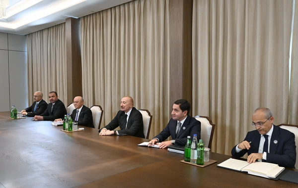Prezident İlham Əliyev Qətər Dövlətinin Əmiri ilə görüşüb