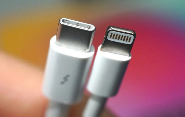 Apple şirkətinin yeni adapterlərində PROBLEM YARANDI