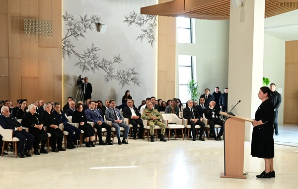 Prezident İlham Əliyev Xocalı Soyqırımı Memorialının açılışında iştirak edib