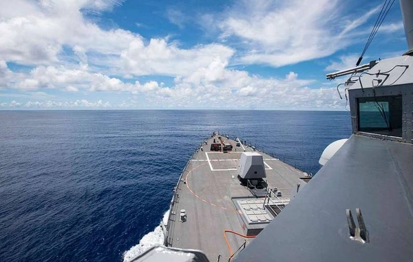 SEPAH: Hind okeanında ABŞ hərbi gəmisinə raket zərbəsi endirilib