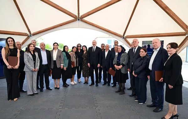 Prezident və birinci xanım Cəbrayıl rayonunun Şükürbəyli kəndinə köçən sakinlərlə görüşüblər