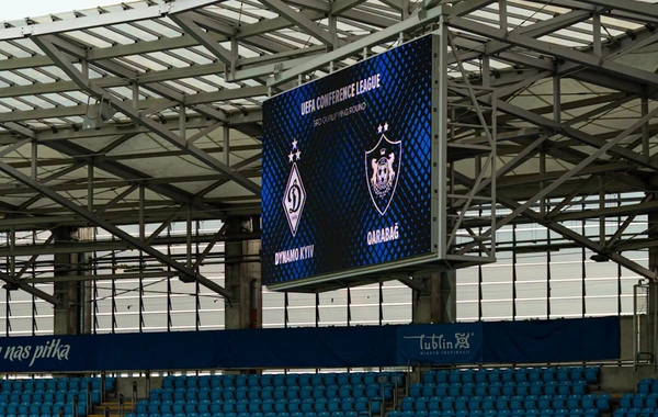 Qarabağ Dinamo ilə matçda geriyə düşüb