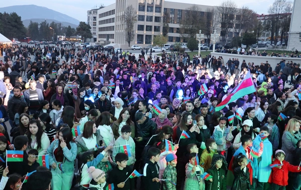 Xankəndidə Zəfər atəşfəşanlığı