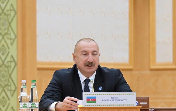 İlham Əliyev MDB Dövlət Başçıları Şurasının məhdud tərkibdə iclasında iştirak edib