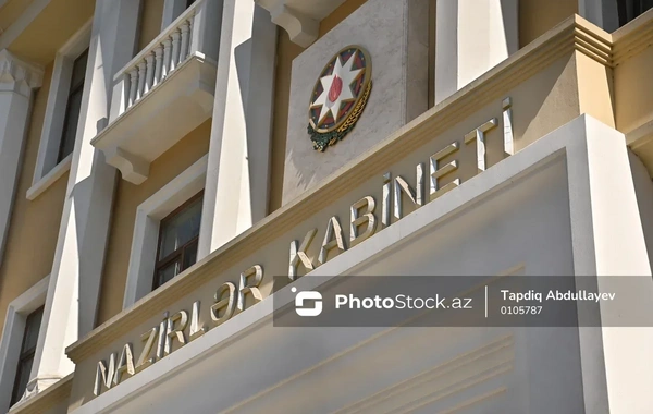 İrandan qayıdan Azərbaycana məxsus yük avtomobillərinin ölkəyə buraxılışına başlanıldı