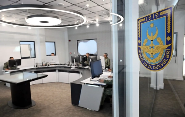 Zakir Həsənov hava hücumundan müdafiə bölmələrinin fəaliyyətini yoxlayıb