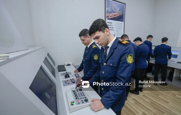 Diplomları dünyanın 170-dən çox ölkəsində tanınan azərbaycanlılar - FOTOREPORTAJ