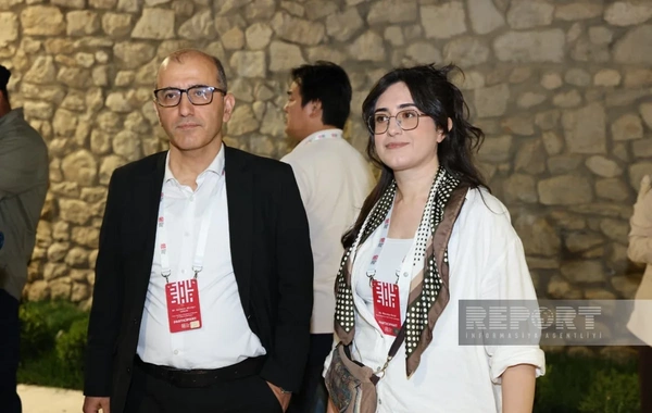 IV Şuşa Qlobal Media Forumunun iştirakçıları Qarabağ küçəsi ilə tanış olublar
