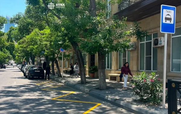 Bakıda xəstəxanaların qarşısında yeni minib-düşmə zolaqları yaradıldı