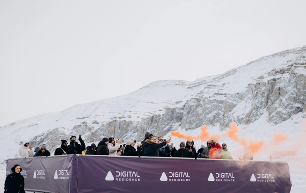 Digital Move: 2351 metr yüksəklikdə elektron musiqi, dağ və rəqəmsal mədəniyyət
