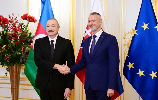 İlham Əliyevin Slovakiya Milli Şurasının sədri ilə təkbətək və geniş tərkibdə görüşləri olub