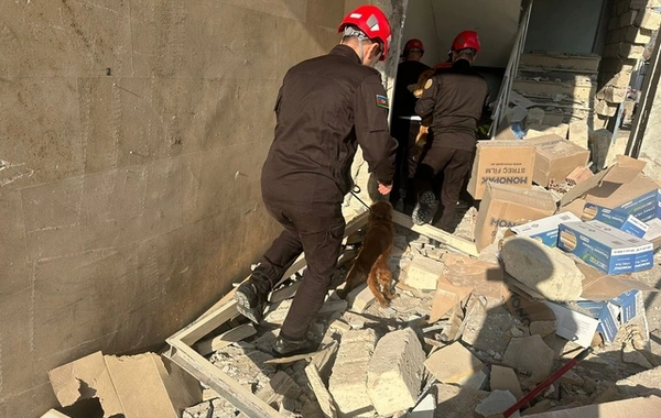 Bakıda ofis binasında PARTLAYIŞ: Xilasetmə görüntüləri