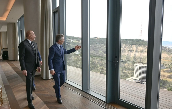 Tbilisidə Azərbaycan Prezidentinin şərəfinə lanç verilib