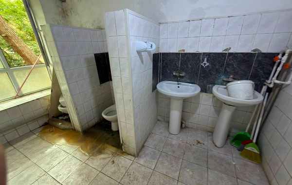 Bakıda uşaq xəstəxanasında biabırçı mənzərə