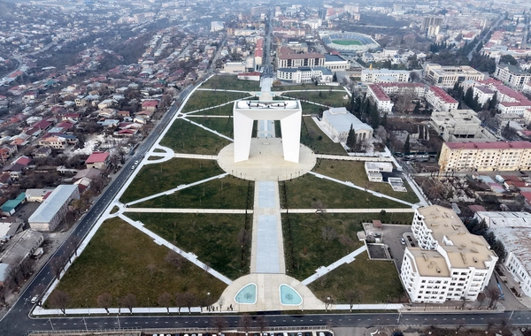 Prezident İlham Əliyev Xankəndi şəhərində Zəfər parkının açılışında iştirak edib