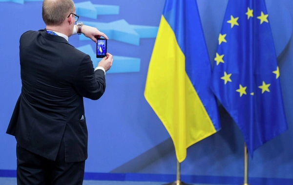 Евросоюз запланировал 100 млрд евро на поддержку Украины