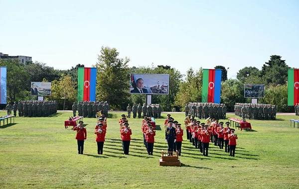 Heydər Əliyev adına Hərbi İnstitutda gənc kursantların andiçmə mərasimi keçirilib