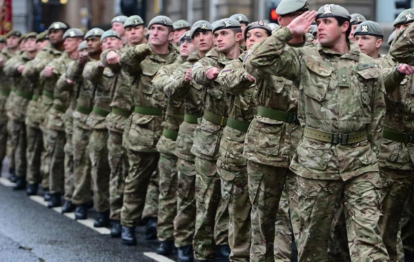 Britaniya ordusunda genişmiqyaslı təlimlər dayandırıldı: 81 ildən sonra ilk dəfə