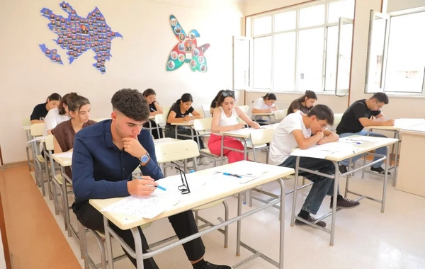 II və III ixtisas qrupları üzrə qəbul imtahanı keçirilib