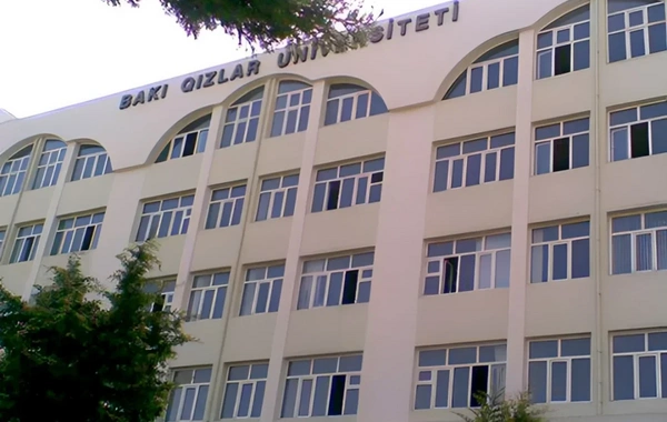 Bakı Qızlar Universitetinin bütün tələbələri köçürüldülər