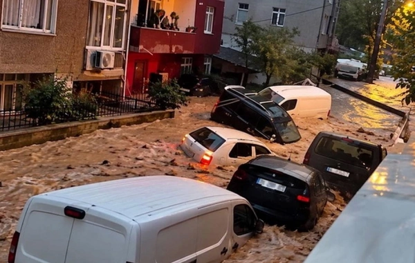 Türkiyədə seldən ölənlərin sayı 10-a çatdı