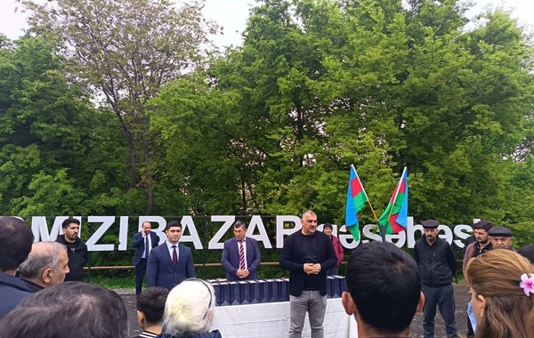 Qırmızı Bazar qəsəbəsinə çatan növbəti 16 ailəyə mənzillərin açarları təqdim olunub