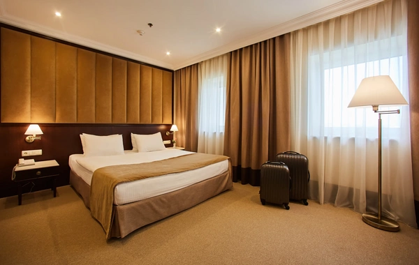 WUF13 zamanı Bakıdakı hotellərdə bir gecə qalmaq 620 manata qədər BAHALAŞIB