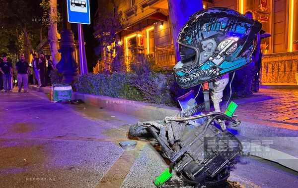 Gəncədə avtomobillə motosiklet toqquşub, ölən var