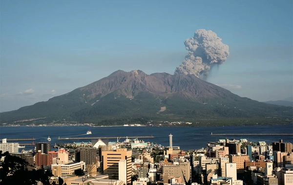 В Японии произошло извержение вулкана