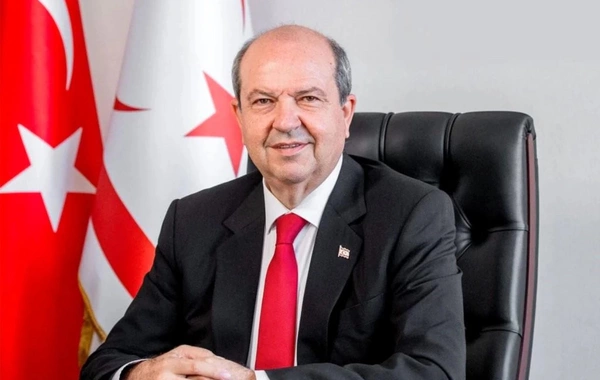 Ersin Tatara Fəxri Doktor Diplomunun təqdim edilməsi mərasimi keçirilir