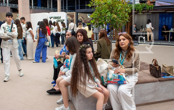 WUF13-ün beşinci günündən maraqlı anlar - FOTOREPORTAJ