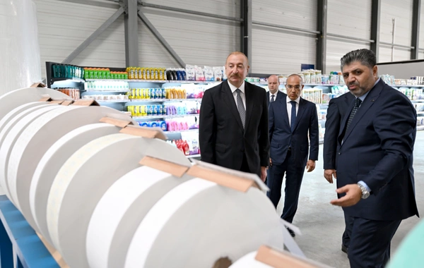 Prezident İlham Əliyev Qaradağ rayonunda kağız və gigiyenik məhsulların istehsalı müəssisəsinin açılışında iştirak edib