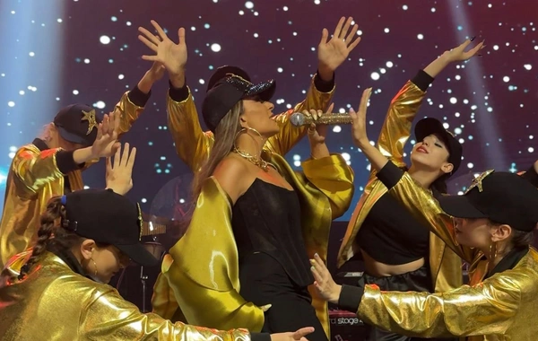Xalq artisti Tünzalə Ağayeva R&B tərzində təəccübləndirdi
