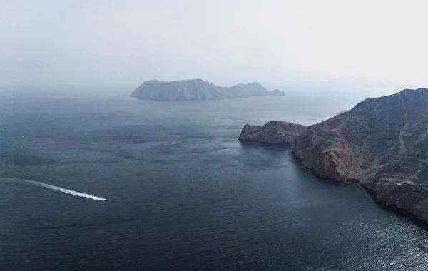 Tailand gəmisi Hörmüz boğazını tərk edib