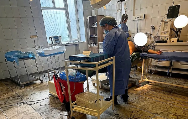 7 saylı Doğum Evinin əməliyyatxanasında antisanitar vəziyyət hökm sürür?