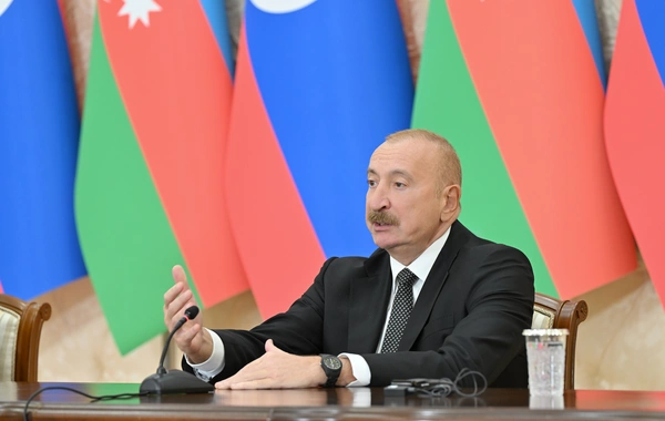 Azərbaycan və Laos prezidentləri mətbuata bəyanatlarla çıxış ediblər