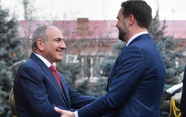 Vance and Pashinyan Talks Begin in Yerevan