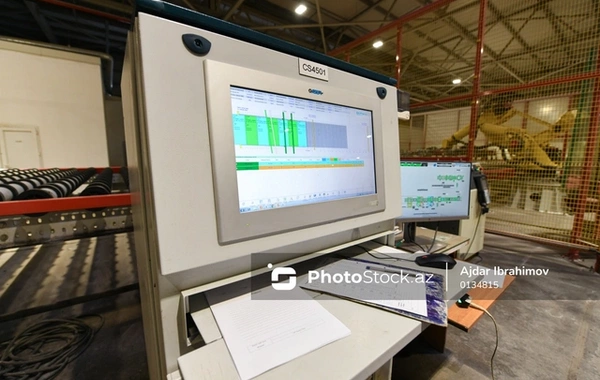 Azərbaycanda vərəqə şüşə istehsal edən ilk zavoddan REPORTAJ