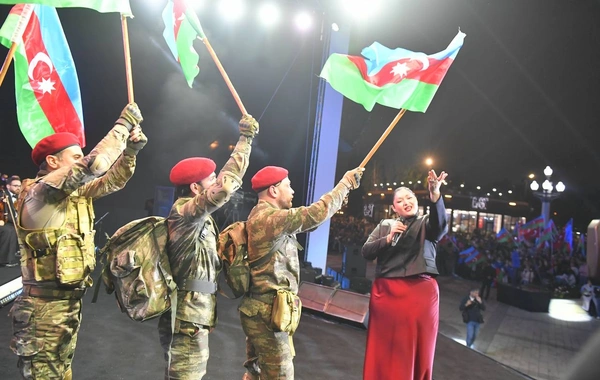 Nərmin Kərimbəyova bayram konsertində səhnə aldı