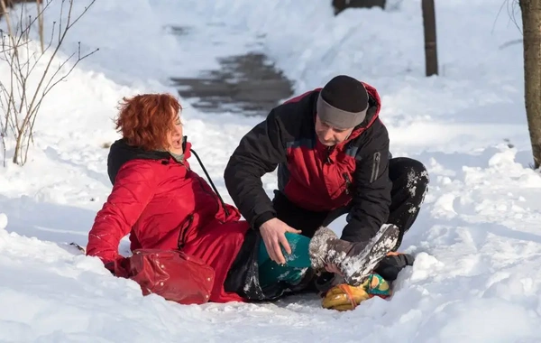 Hava şəraiti ilə əlaqədar olaraq 15 nəfər xəsarət alıb