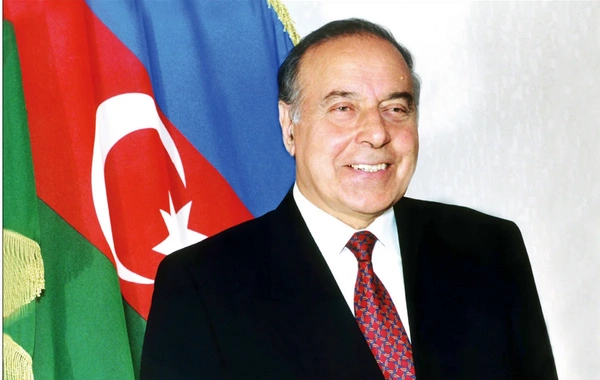 15 İyun milli birliyimizi gücləndirən mühüm tarixi hadisədir - RƏY