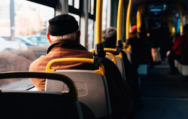 65 yaşlı sərnişin avtobusda öldü