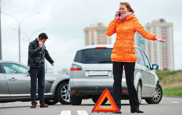 Qəza şəraitində sürücülər necə davranmalıdırlar?
