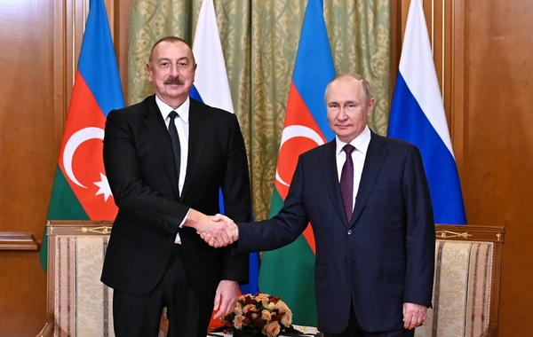 Владимир Путин поздравил Ильхама Алиева