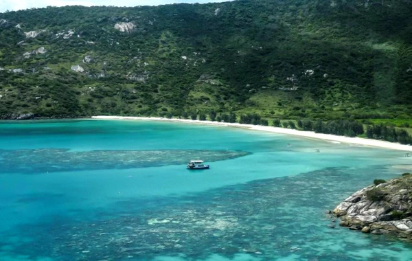 80 yaşlı qadını adada unutdular, səhər meyitini tapdılar