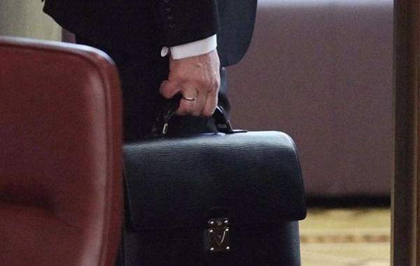 Azərbaycanda icra hakimiyyətinin 30-a yaxın əməkdaşı işdən çıxarıldı