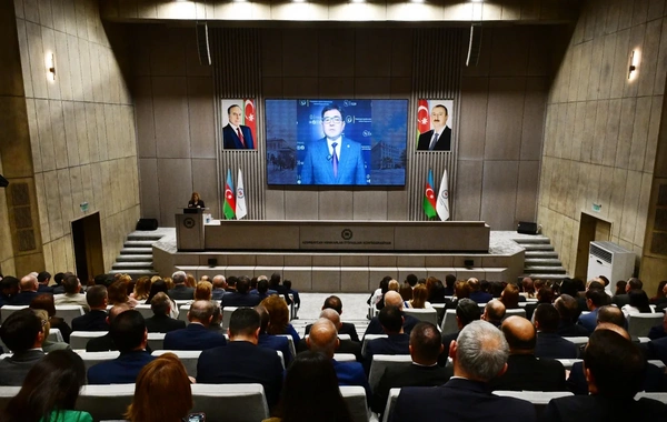 Azərbaycan həmkarlar ittifaqlarının yaradılmasının 121-ci ildönümü qeyd olunub